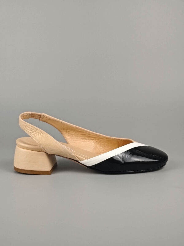 Chanel nappa glove coco